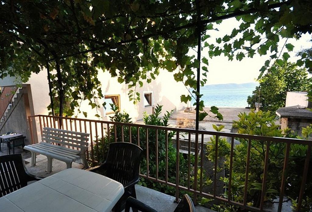 Riva Apartments Zivogosce Bagian luar foto